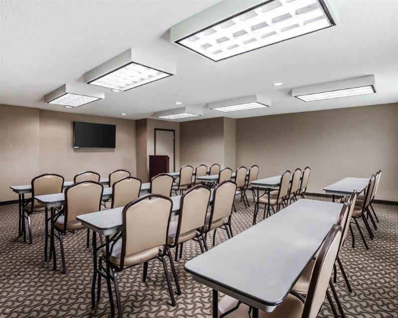 Quality Inn Florissant-St Louis Extérieur photo